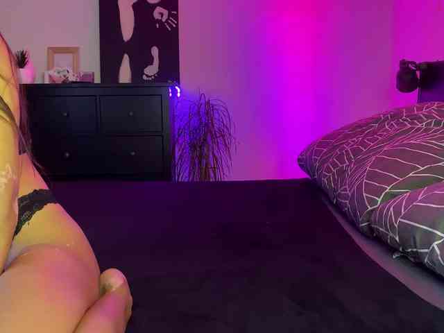 dalmatian-girl's sex show image dalmatian-girl's sex show image