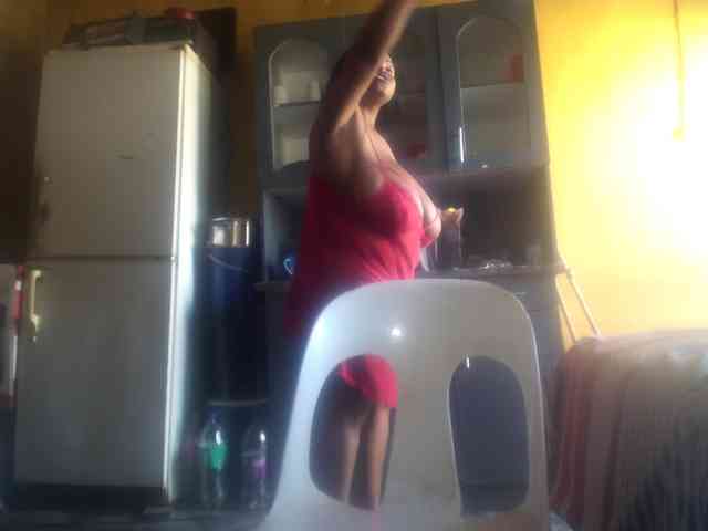 Изображение секс-шоу модели Melonboobs1 Изображение секс-шоу модели Melonboobs1