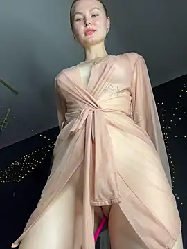 NickiLike's sex show image NickiLike's sex show image