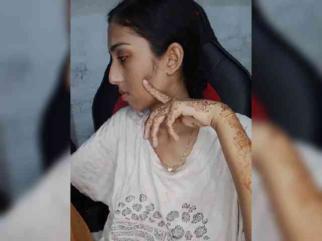 AlinaPopy's sex show image