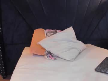 mahiasmith13's sex show image