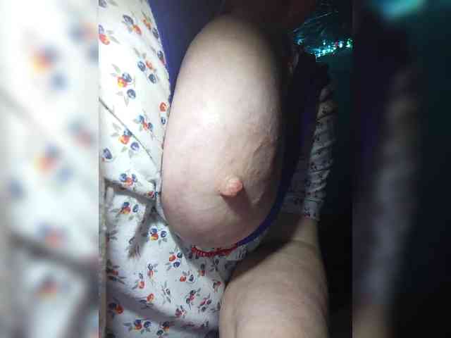 lady-Nicol's sex show image