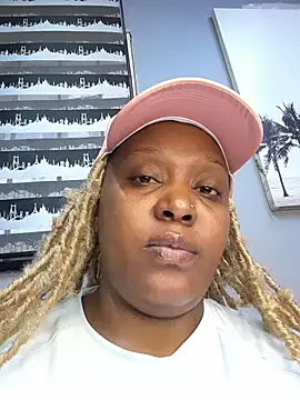 Thasha8's sex show image Thasha8's sex show image