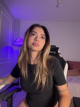 HoneyMollyX's sex show image