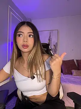 HoneyMollyX's sex show image