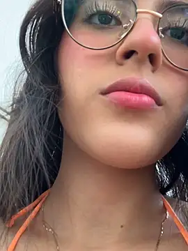 Juanita-Diaz's sex show image