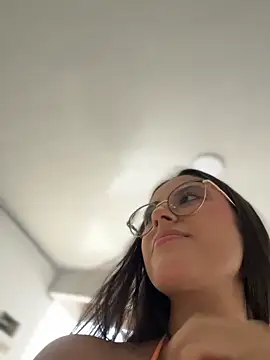 Juanita-Diaz's sex show image Juanita-Diaz's sex show image