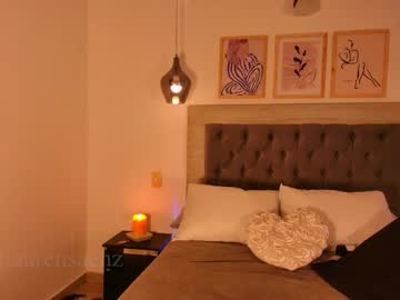 Изображение секс-шоу модели laurensaenz