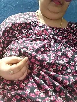 Изображение секс-шоу модели tamilthanushri