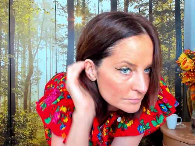 Sexshow-Bild von SatyneQueen Sexshow-Bild von SatyneQueen