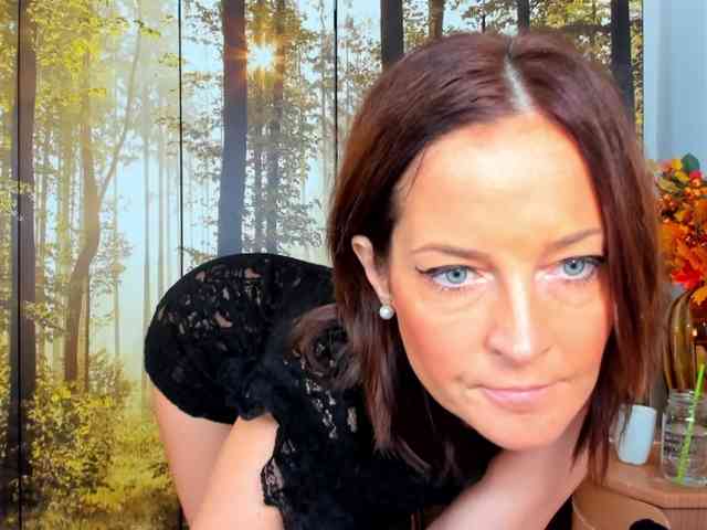 Sexshow-Bild von SatyneQueen Sexshow-Bild von SatyneQueen