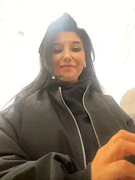Изображение секс-шоу модели Tisha_Busty
