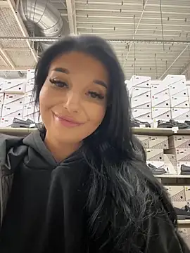 Tisha_Busty's sex show image