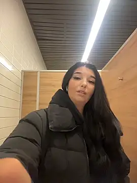 Tisha_Busty's sex show image