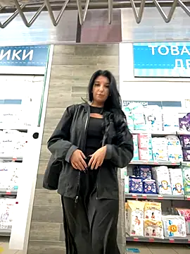 Tisha_Busty's sex show image