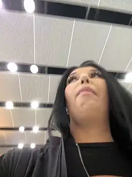 Tisha_Busty's sex show image