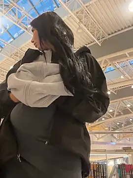 Tisha_Busty's sex show image