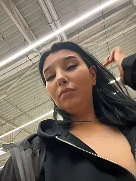 Tisha_Busty's sex show image