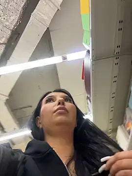 Tisha_Busty's sex show image