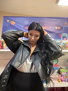 Tisha_Busty's sex show image
