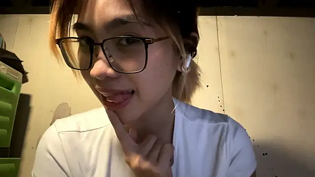 Изображение секс-шоу модели LenoraFrailey