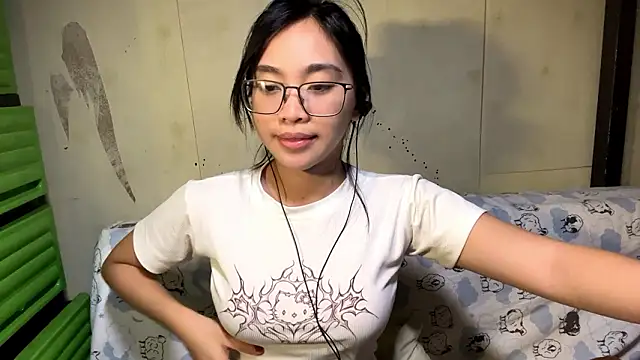 Изображение секс-шоу модели LenoraFrailey