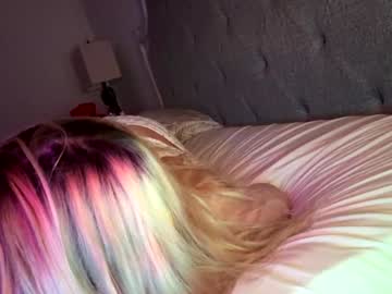 Изображение секс-шоу модели x_dreamgirl_x
