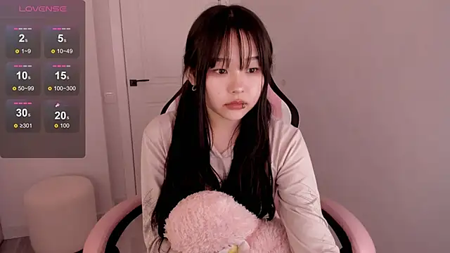 Изображение секс-шоу модели hee_young11