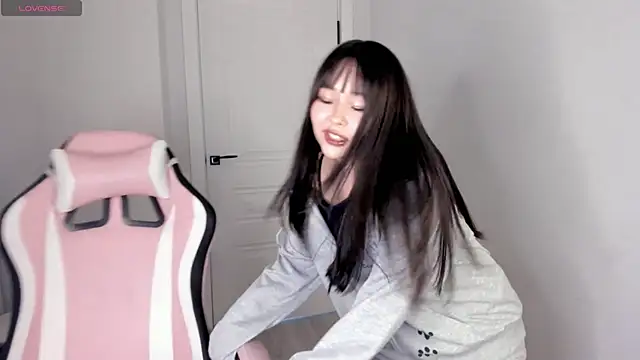 Sexshow-Bild von hee_young11