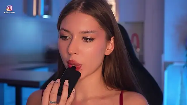 Cleose's sex show image