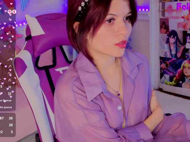 Sexshow-Bild von KatyaZaitseva Sexshow-Bild von KatyaZaitseva