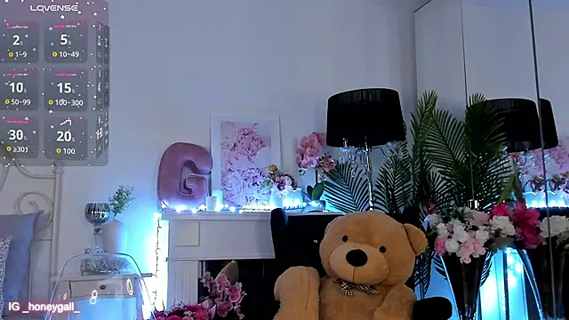 GallienneGold's sex show image