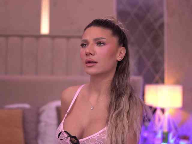 BlairSander's sex show image BlairSander's sex show image