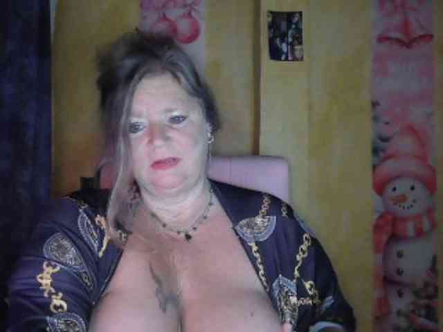 lady-vamp's sex show image lady-vamp's sex show image