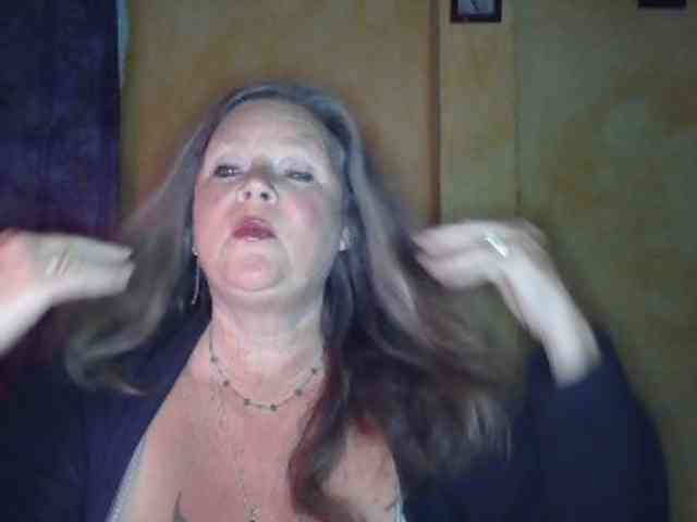 lady-vamp's sex show image