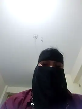 Sexshow-Bild von 0-Naked_Queen-0