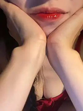 Yumii_09's sex show image