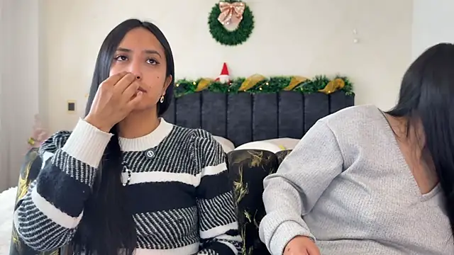 Изображение секс-шоу модели 2SummerLove1 Изображение секс-шоу модели 2SummerLove1