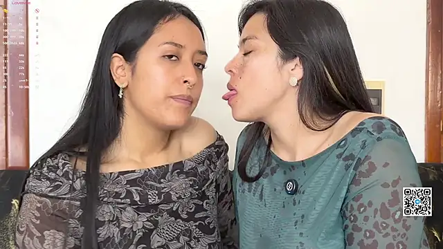 2SummerLove1's sex show image