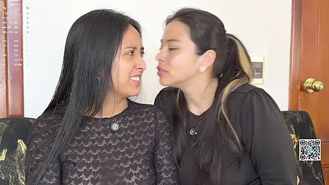 2SummerLove1's sex show image