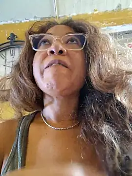 Sexshow-Bild von mila38 Sexshow-Bild von mila38