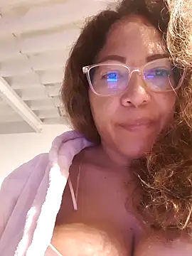 Sexshow-Bild von mila38 Sexshow-Bild von mila38