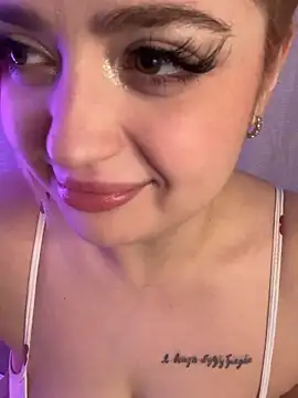 Sexshow-Bild von KellyMoors