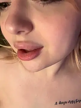 Sexshow-Bild von KellyMoors