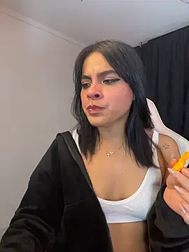 sophie_banks's sex show image