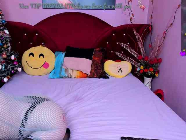 Sensualass77's sex show image