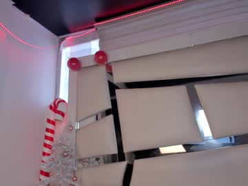 chrystal_jade's sex show image