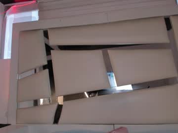 chrystal_jade's sex show image