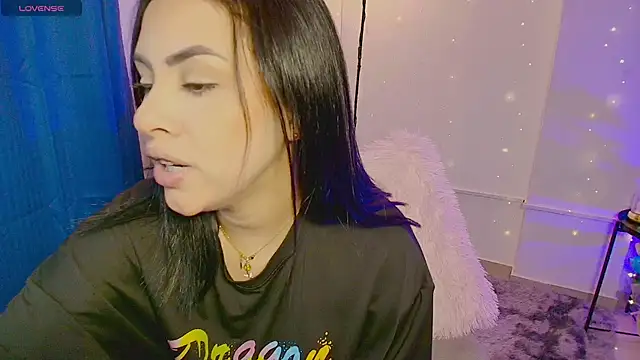 Maya_Bluee's sex show image Maya_Bluee's sex show image