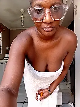 BLACKGODDESS78's sex show image